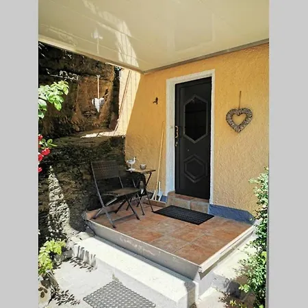 Haus Sonnenschein Casa de Férias *